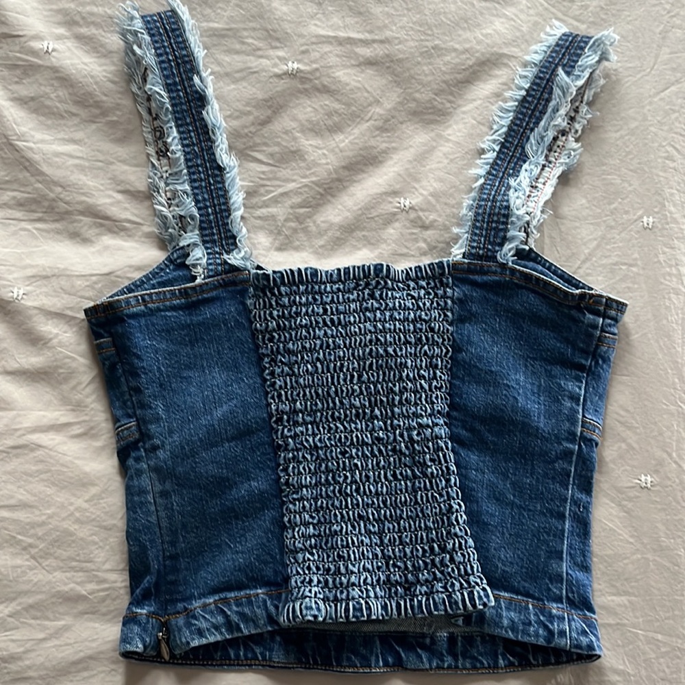 Pilcro Seamed Denim Top NWT - Picture 7 of 7